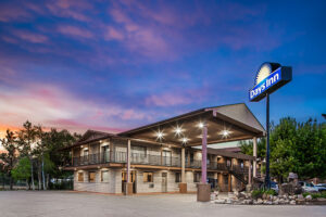 A Better Angle on a Trusted Stay: Days Inn Cortez